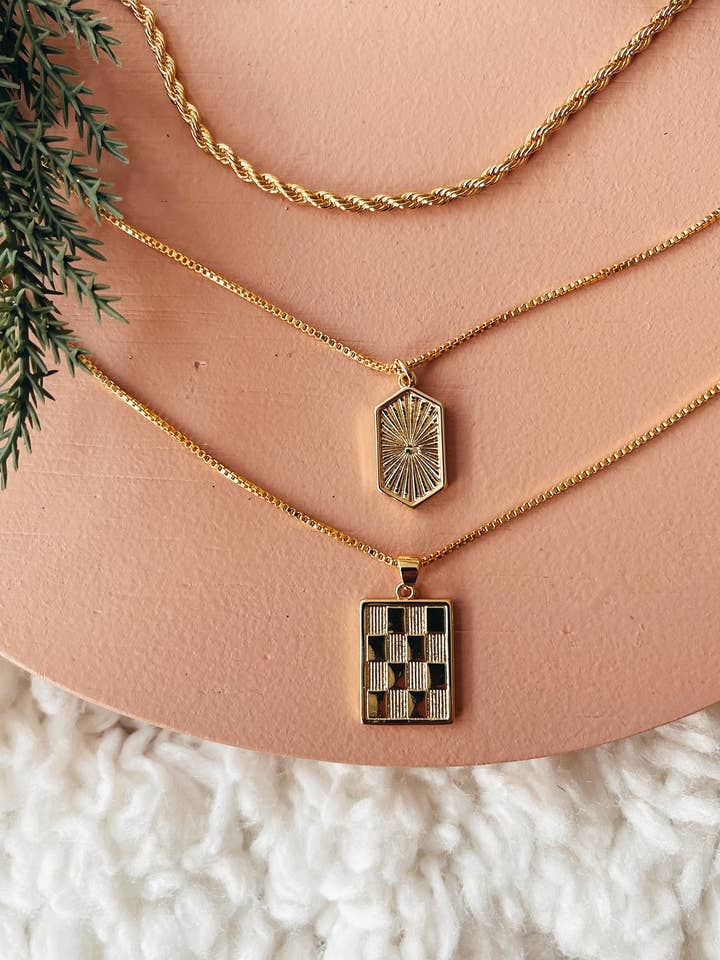 Collar jaque mate bañado en oro para venta al por mayor de Océanne