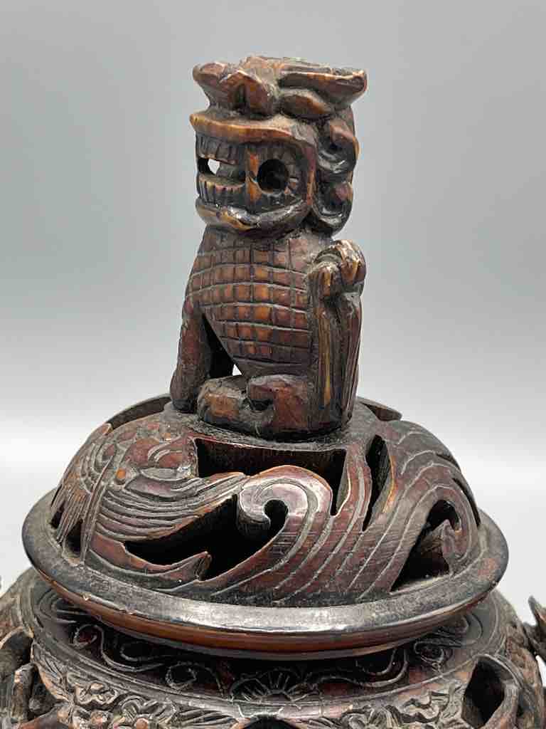 The Niger Bend – Großhandel Räucherstäbchenhalter – Weihrauchbrenner aus Speckstein mit Löwenkopf auf einem Ständer, Vietnam8