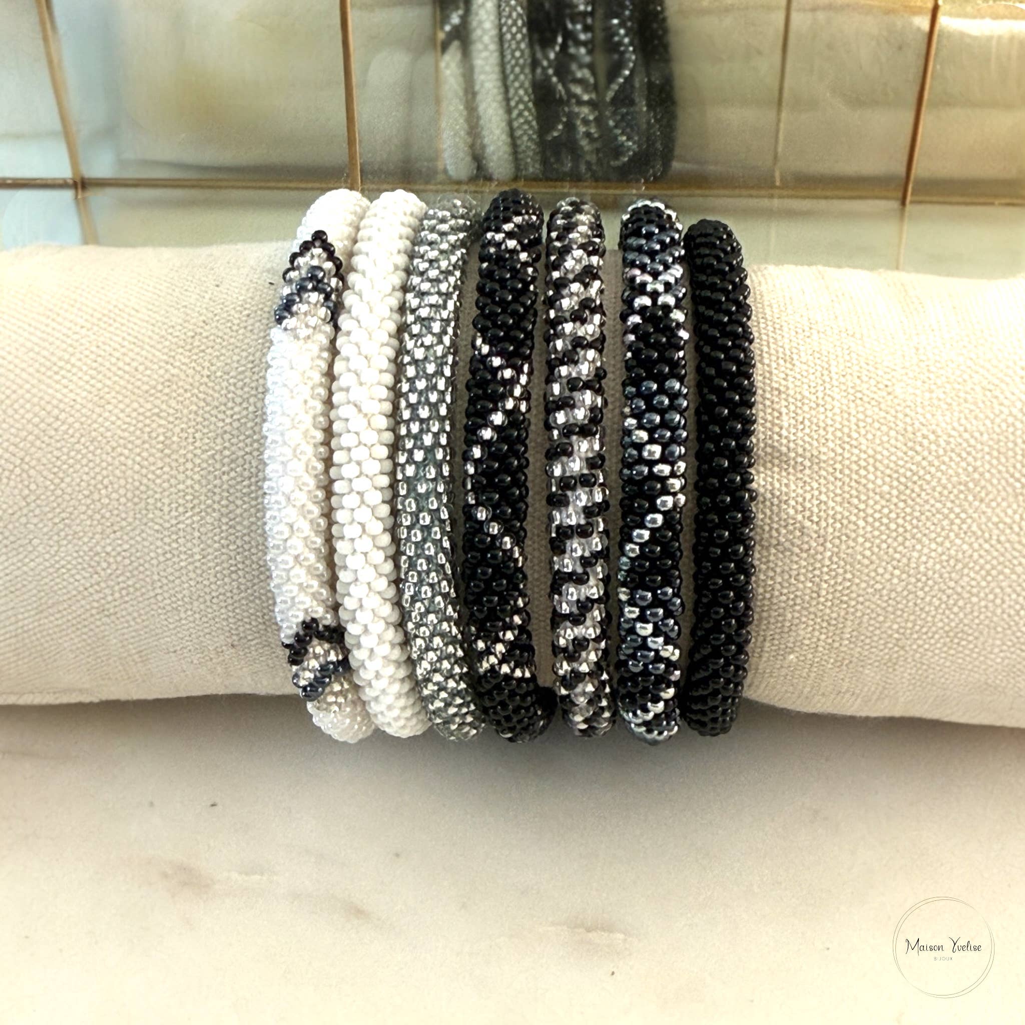 Maison Yvelise - Wholesale Beaded Bracelet - Nepalese Black and Silver Gray Bracelet1