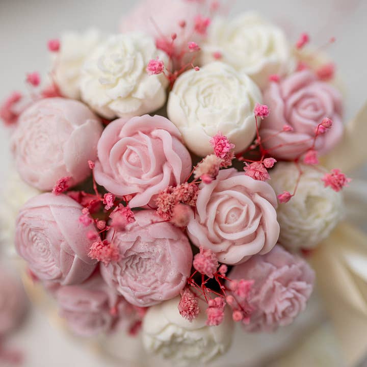 MySunshineCandless - Wholesale Novelty Candle - Peony Flowers Bouquet in a Cup1