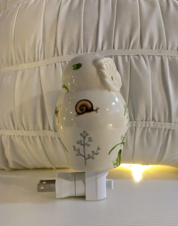 Green Pastures Wholesale - Vente Veilleuses - Lumières Nocturnes - Hibou Élégant 24K3