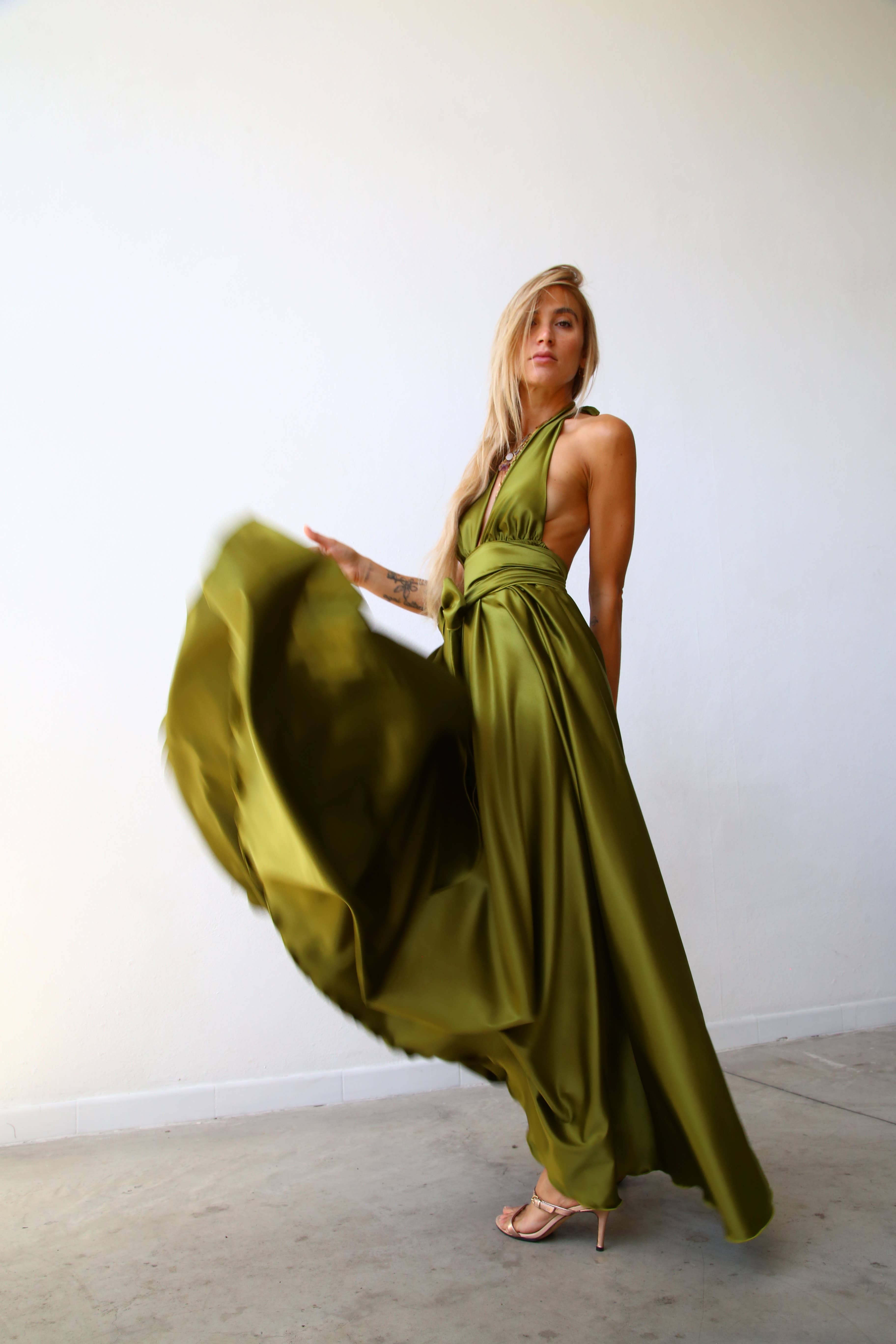 P3169 LONG MARILYN DRESS WITH FLARED SKIRT AND OLIVE GREEN BELT for wholesale on Faire5