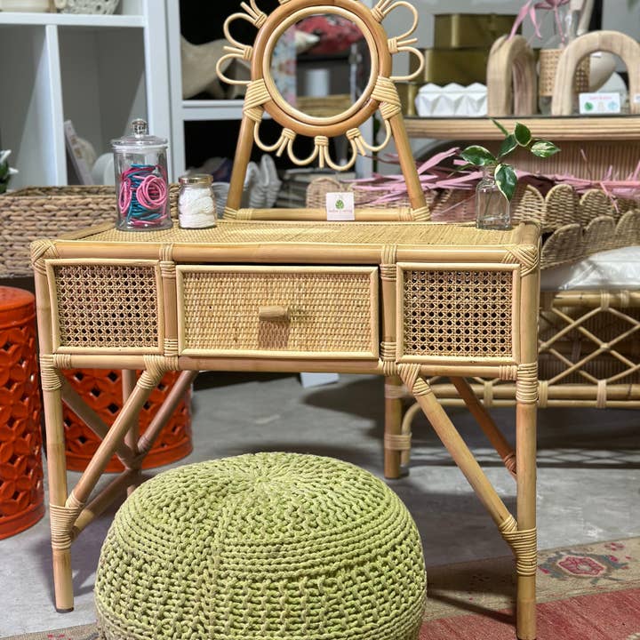 Auden & Avery - Wholesale Wood Toy - Kids - Jessie Kids Rattan Vanity3