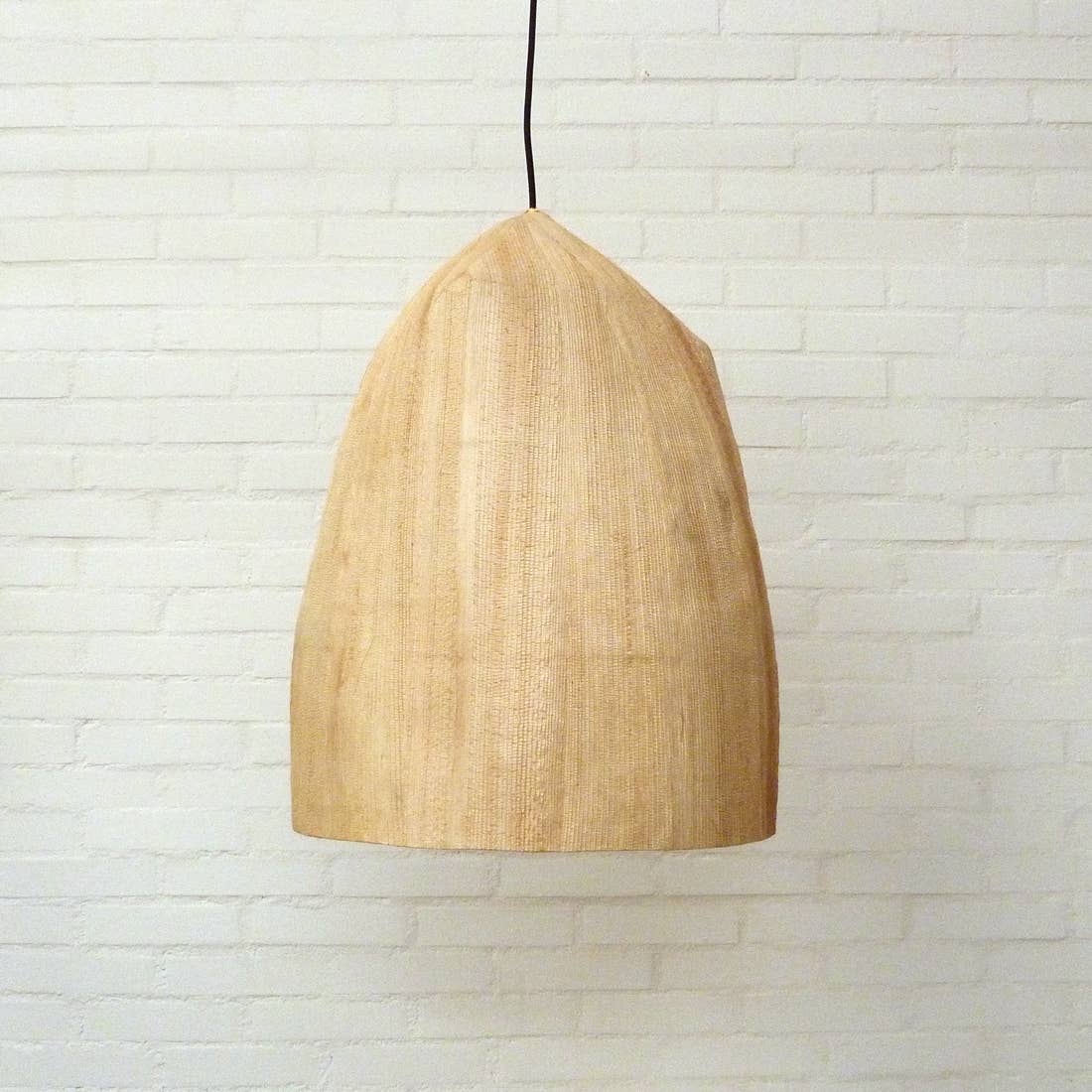 BAAN – wholesale Lampskärm – Fishcage lampupphängning i bananblad från BAAN0