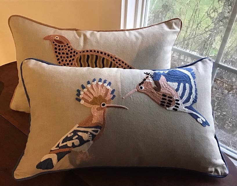 natural habitat - Wholesale Throw/Decorative Pillow - Pillow Applique/Embo 12x20"Mountain Birds Hoopoe1
