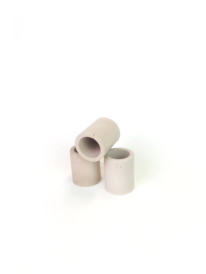 Mini vaso de concreto - Blush por atacado de Known Goods Co.