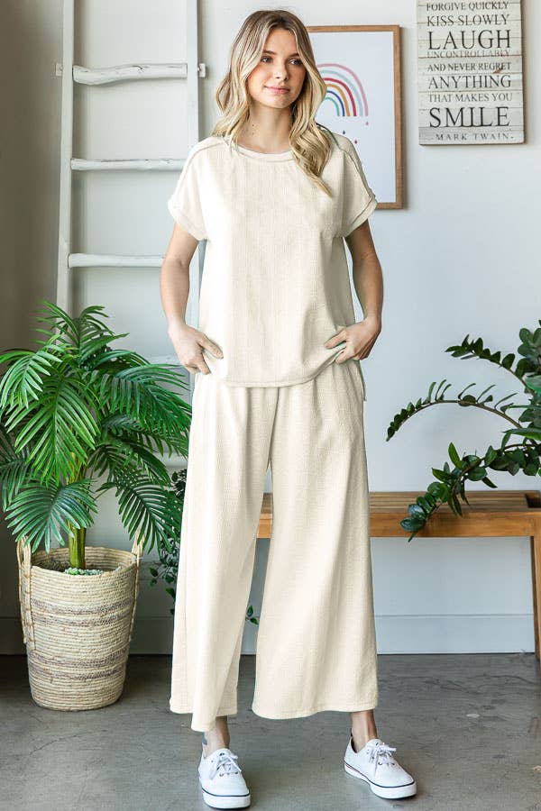 7th Ray - Wholesale Loungeset - Dames - Stevige Getextureerde Korte Mouw Wijde Pijpen Broek Lounge Set TP550415