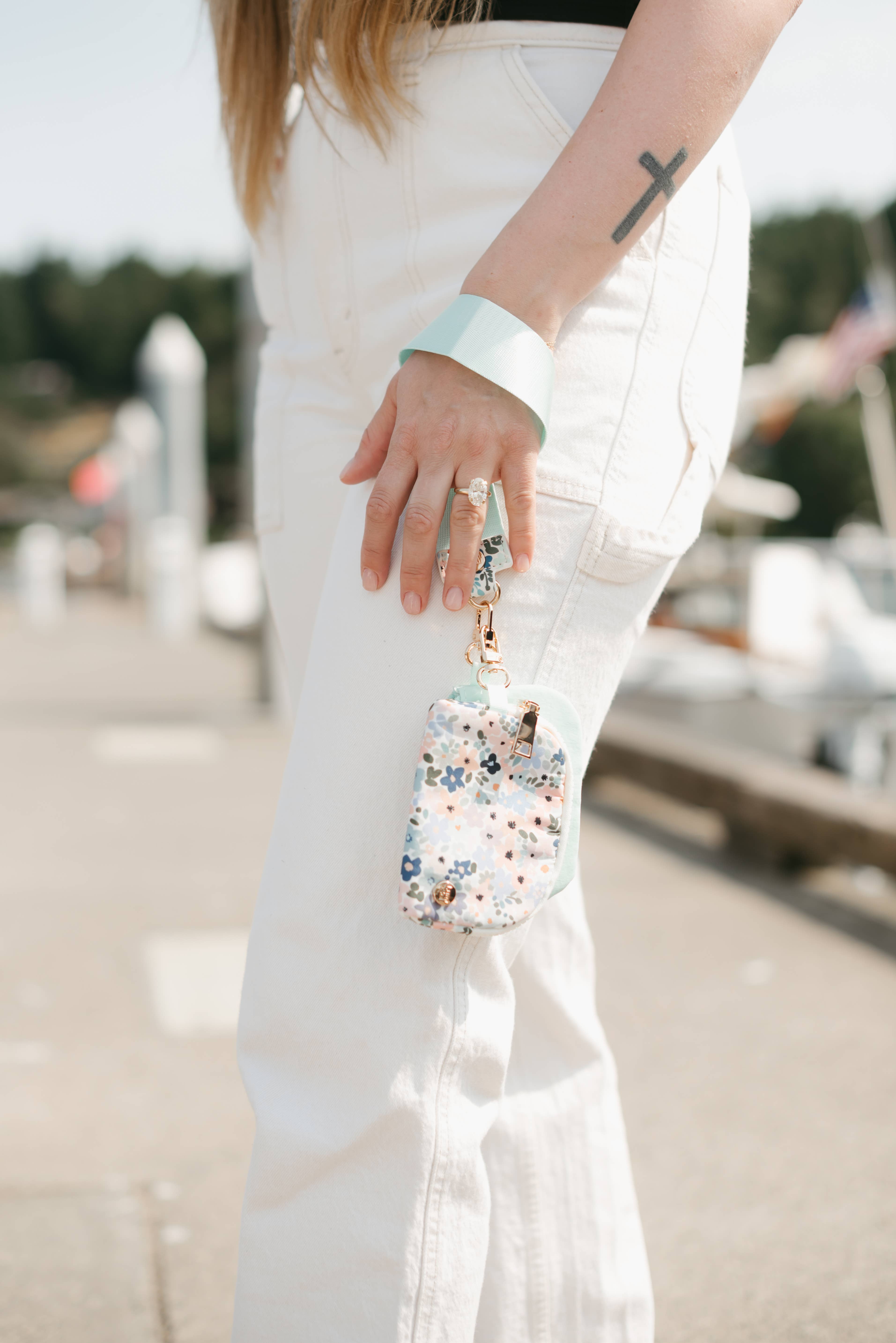 Lumi + Sol - Vendita all'ingrosso Braccialetti - Pochette da polso Sol Duo15