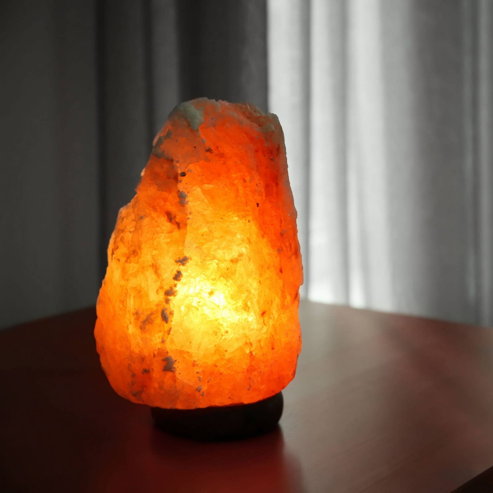 Zen'Arôme - Wholesale Salt Lamp - Himalayan Salt Lamp - 4 to 6 kg Hand Carved0