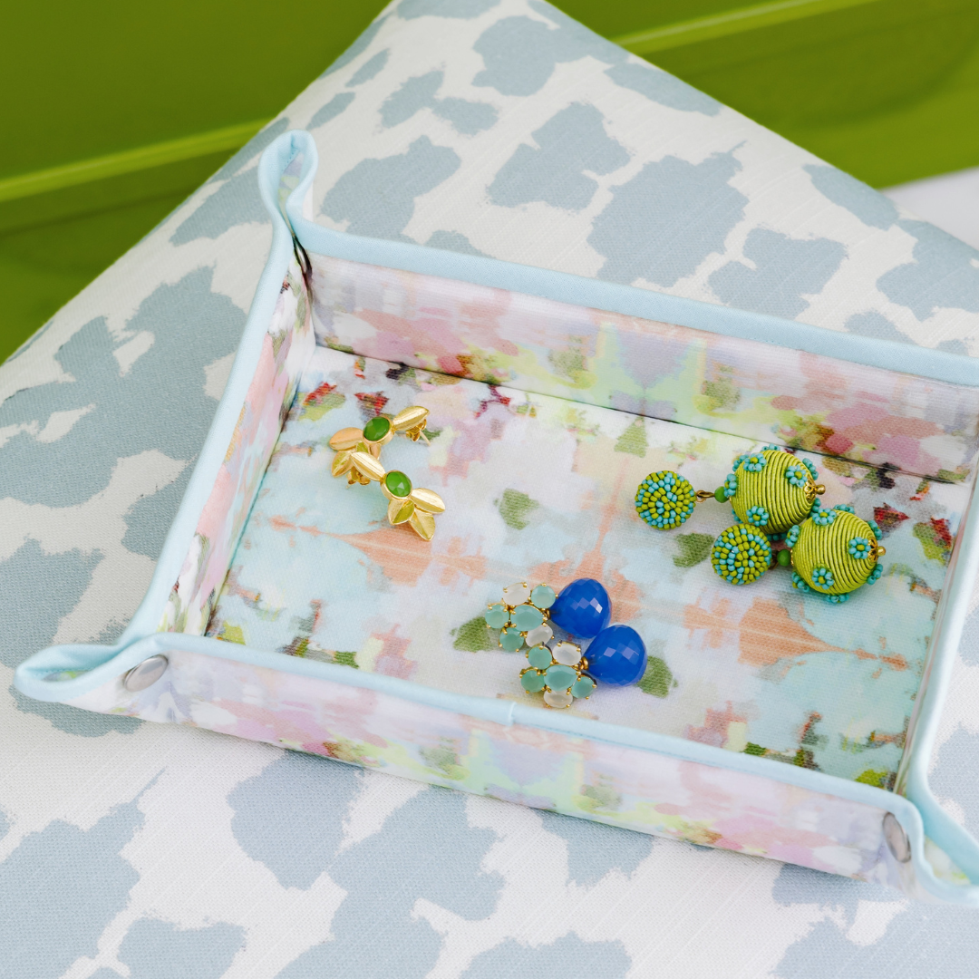 Laura Park Designs - Wholesale Decorative Tray - Brooks Avenue Snap Tray1