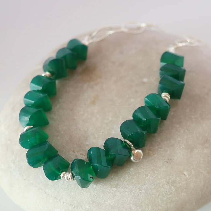 Green Onyx Silver Necklace Emerald Green Statement for wholesale by Elektra Jewelry