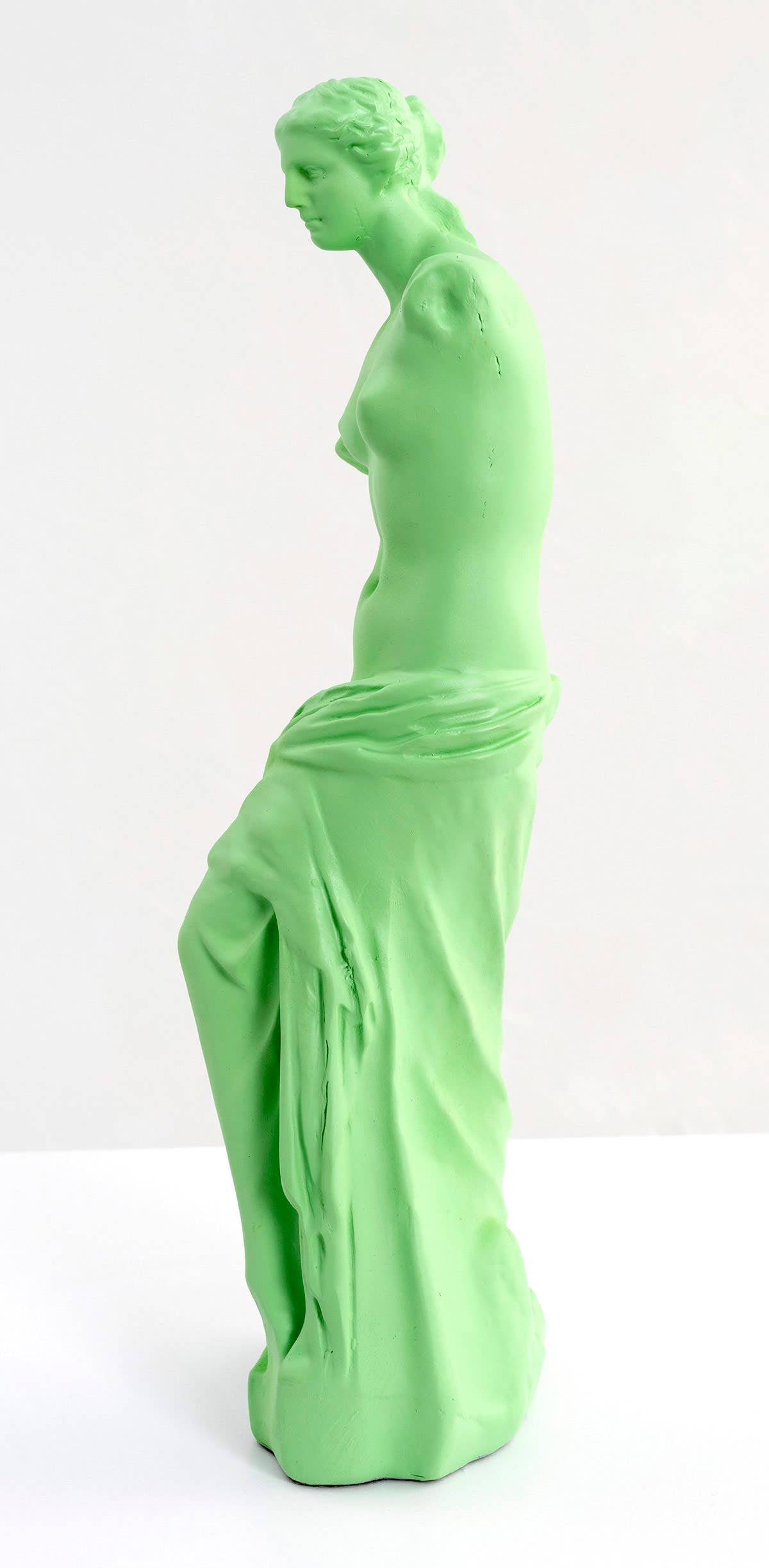 Gdeco - Wholesale Sculpture - Venus Green Resin Sculpture 30Cm3
