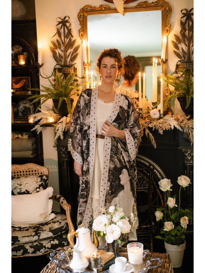 Market of Stars (USA) - Wholesale Kimono - Women's - The Looking Glass Opera Duster Kimono Robe w/ Alice8
