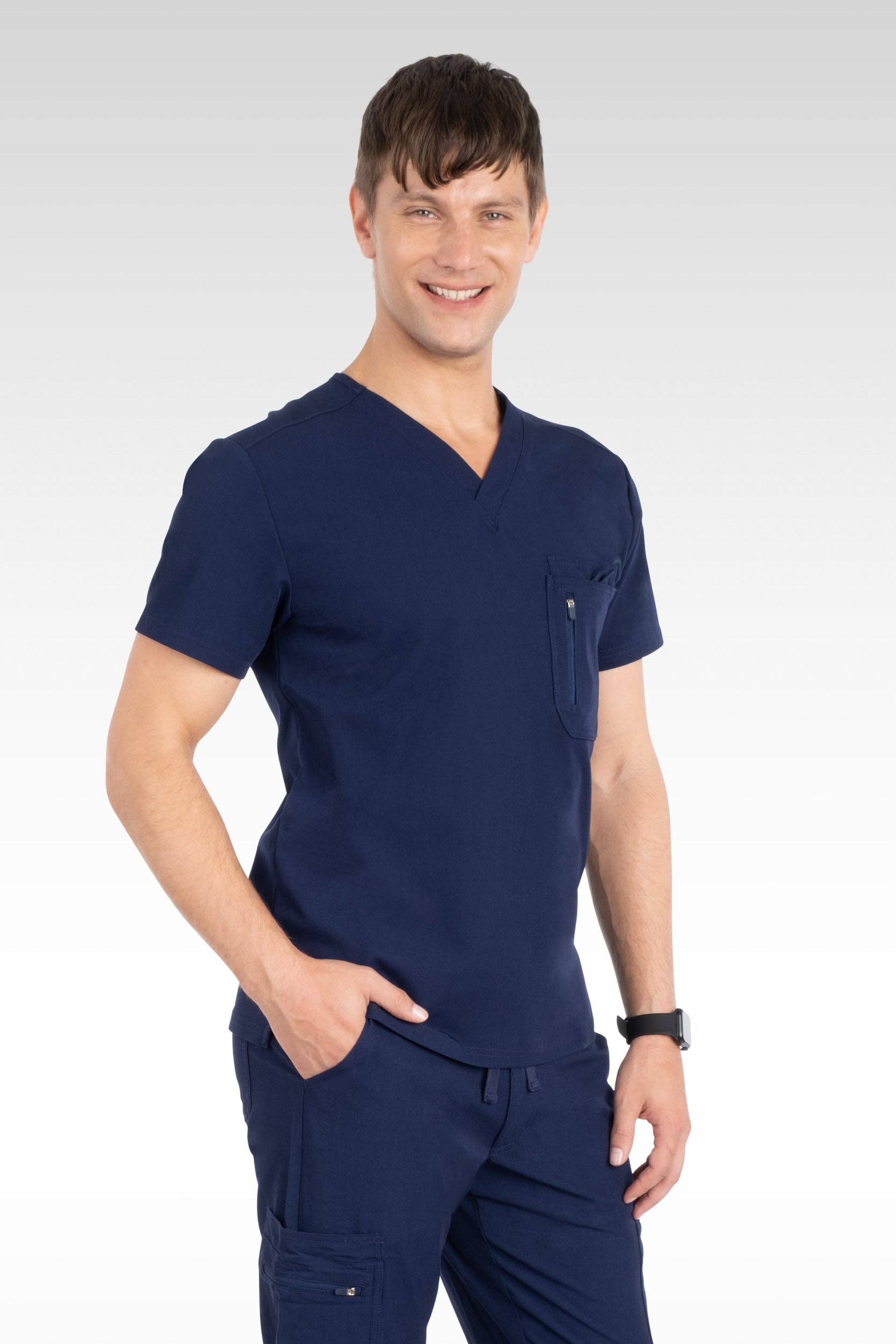Aura Naturale - Venta al por mayor Uniforme de sanidad - Hombre - Caspian Hombre Clásico Cuello en V con 4 Bolsillos Blusa de Uniforme Médico (95001)19