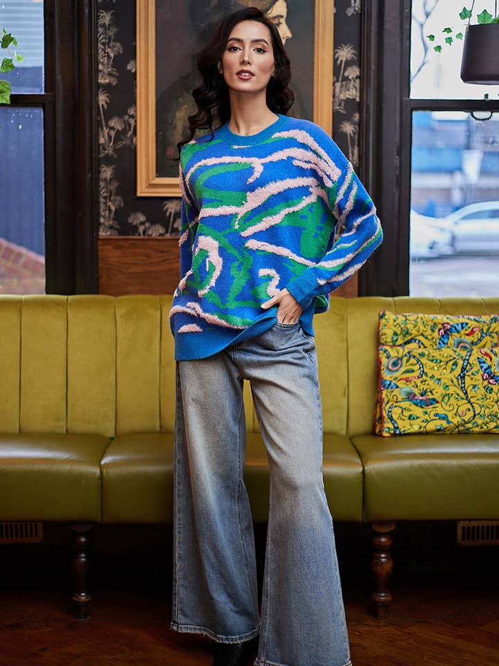 Maglione a Maglia con Stampa Astratta in Blu per la vendita all'ingrosso da parte di ANGELEYE