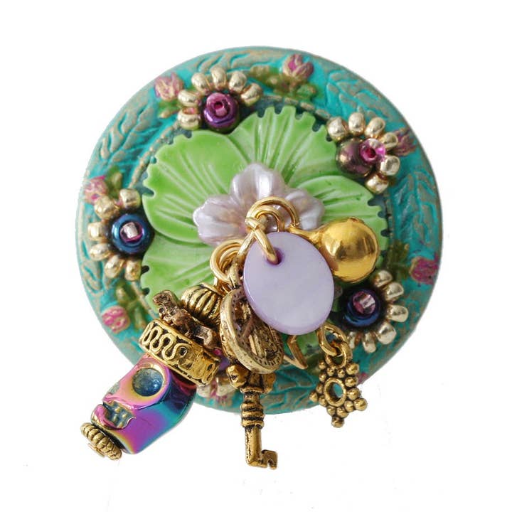 Tells Tales Green pour la vente par Yebisah