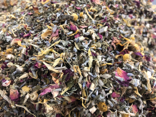 Nature's Lab - Natural Sisters - Vente Thés santé/détox - Mélange de 12 herbes bio pour yoni - Sachet de 28 g - Étiquette privée3