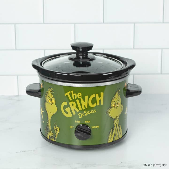 Uncanny Brands - Wholesale Cooking Pot - Uncanny Brands The Grinch 2qt Slow Cooker1
