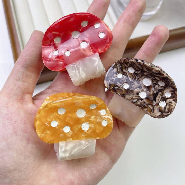 WEST AUSSIE SUPPLIES - Wholesale Hair Clip - Women's - Beau - Fashionable Mushroom Hair Clip