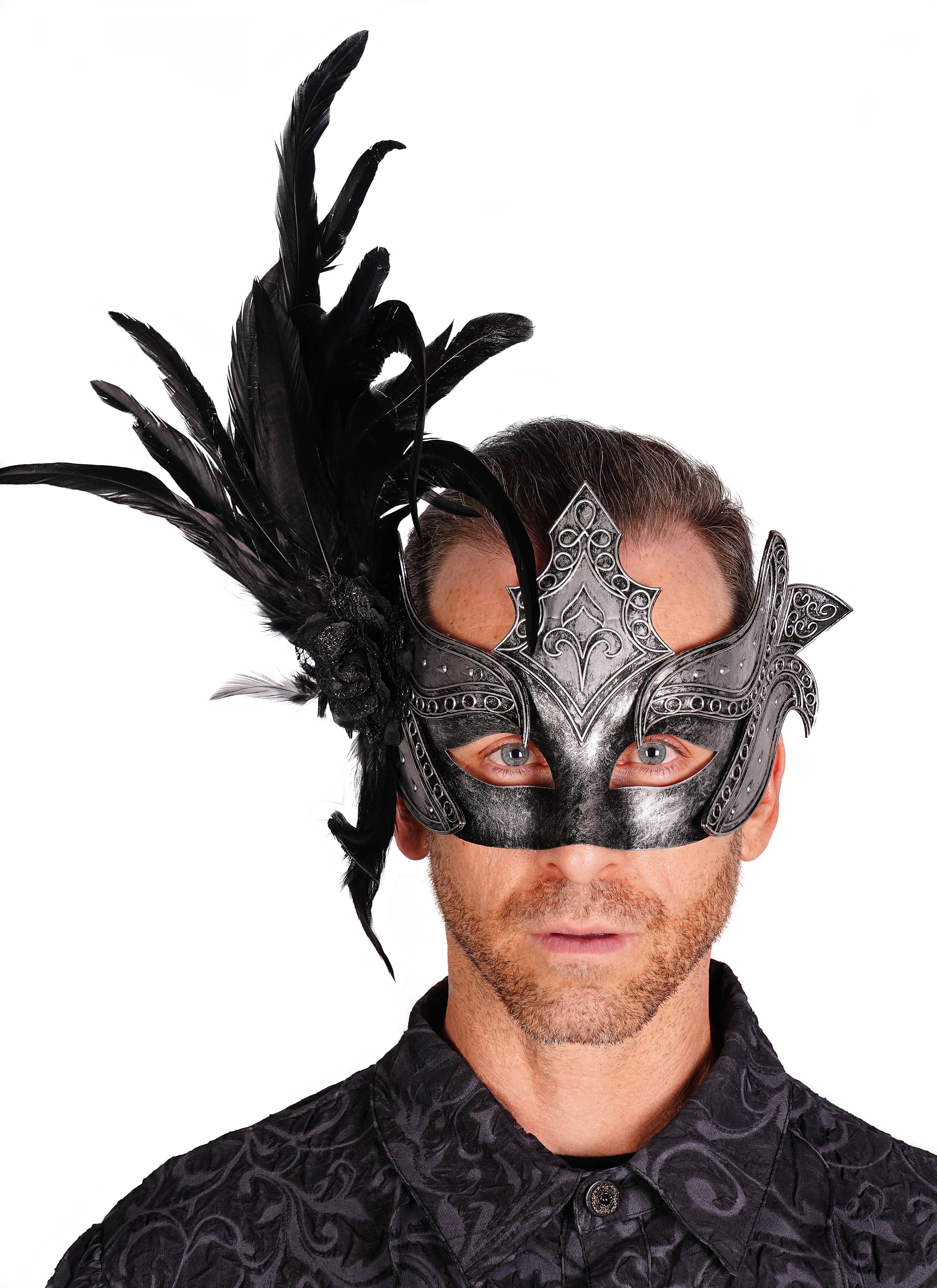 Western Fashion - Wholesale Costume - Men's - PLASTIC MASK W/ FEATHERS1