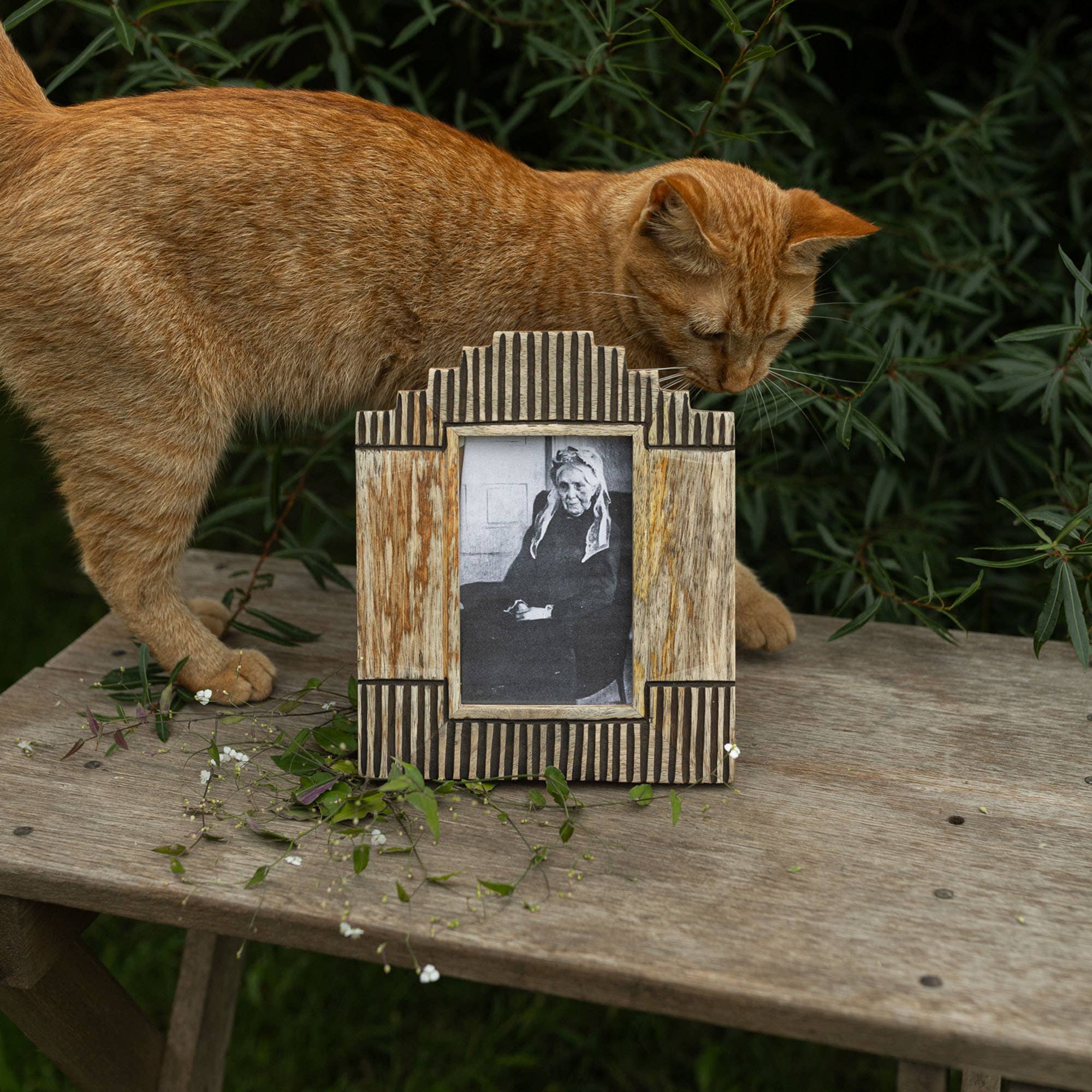Foreside Home & Garden - Wholesale Picture Frame - 4x6 Photo Monty Stepped Picture Frame Wood Black