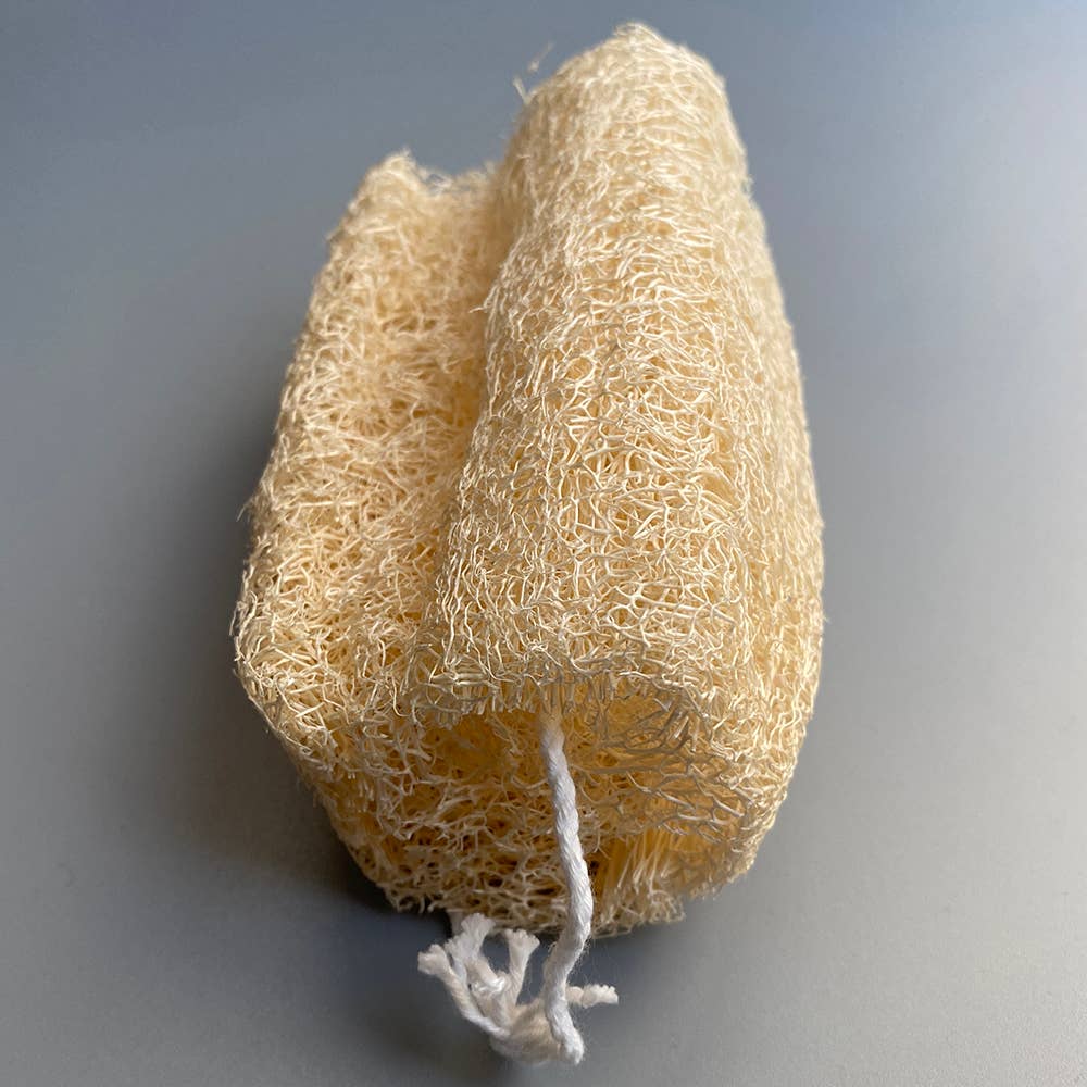 VIE - Wholesale Loofah - Natural Loofah with Hanging String, 13x5x5cm3