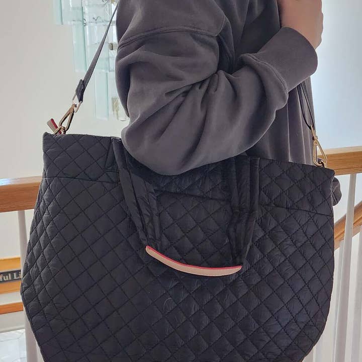 Hatzzi - Wholesale Tote Bag - Women's - Large Nylon Quilted Puffer Top Zip Tote2