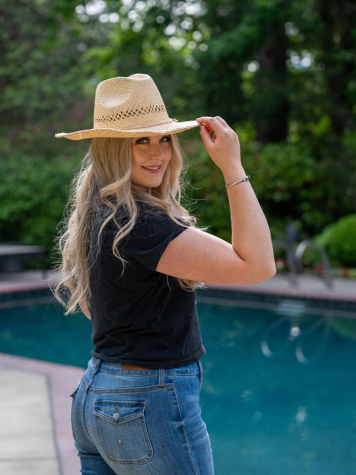 Macho 3,5" Krempe Unisex Strohcowboyhut mit verstellbarem Rand für den Großhandel von Shebobo