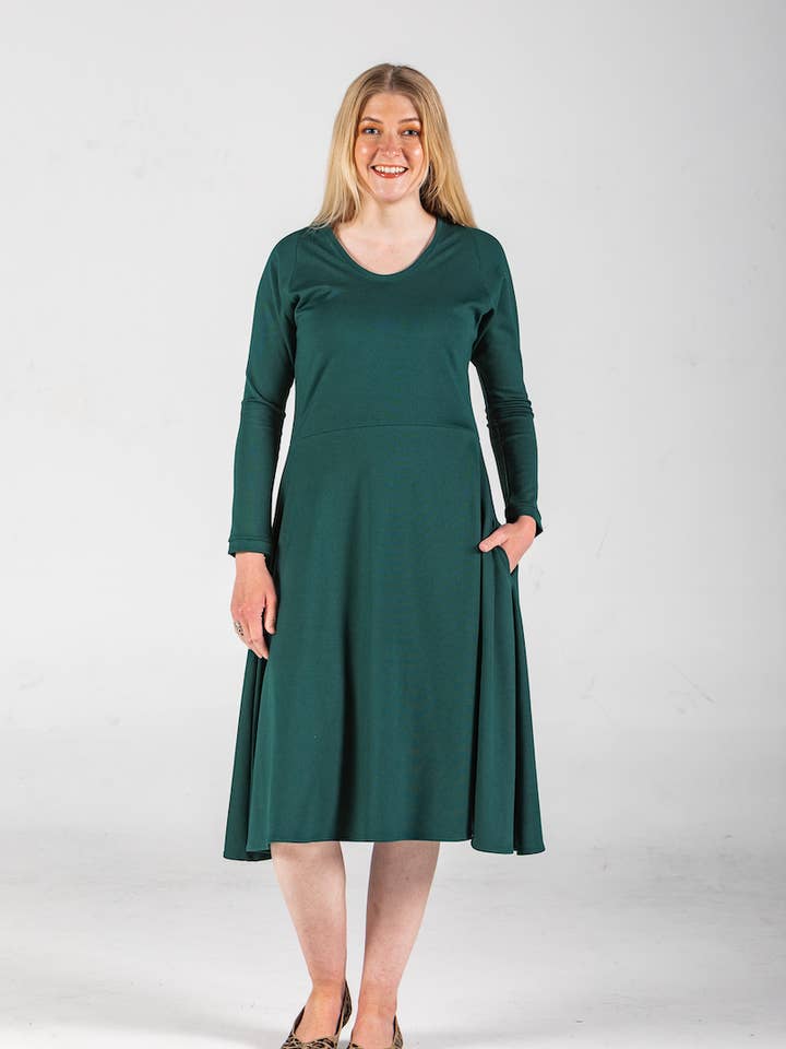 Knieriem Designs - Wholesale Dress - Women's - Long Raglan Sleeve Ponte Dress with Pockets and Full Skirt