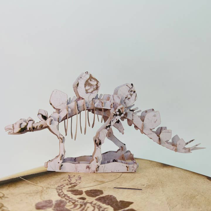 WOWPOP Dino Buddy KORT, 3D Pop Up Kort, Håndlavet for engroshandel hos The Paper Mix