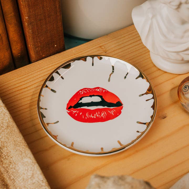 Spitfire Girl - Vente Bocal décoratif - Plat à bijoux rond en céramique Bitch9