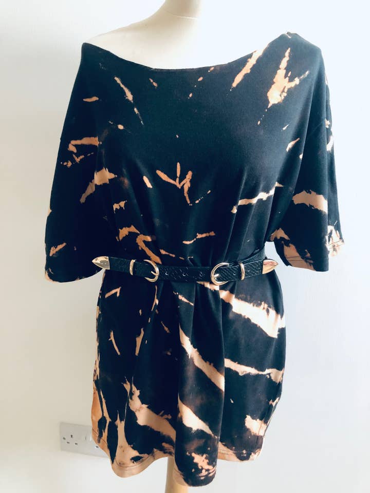 Luxury Style UK - Vente Tunique – femme - T-shirt oversize à épaules dénudées tie-dye noir