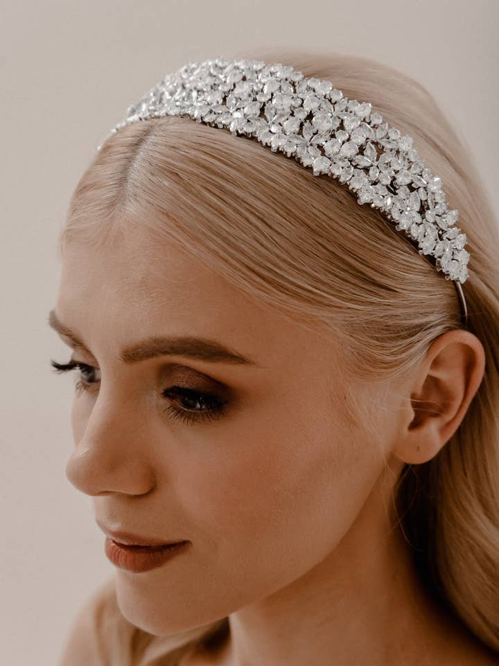 H2497 para venta al por mayor de Heirloom Bridal Company