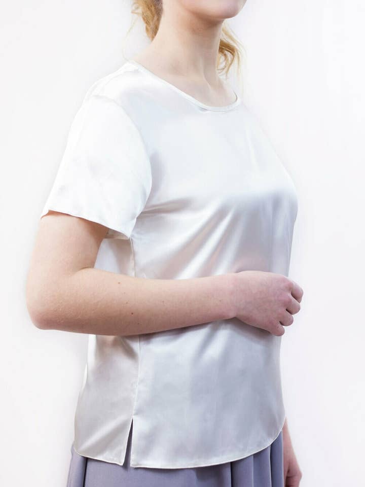 Pearl - Top til kvinder, hvid for engroshandel hos Madia & Matilda