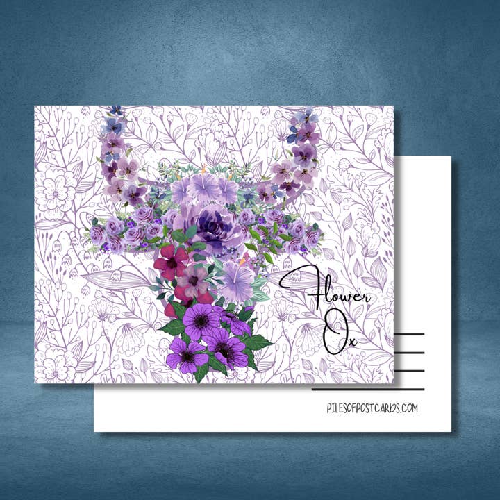 Cartolina bue con fiori viola per la vendita all'ingrosso da parte di Piles of Postcards