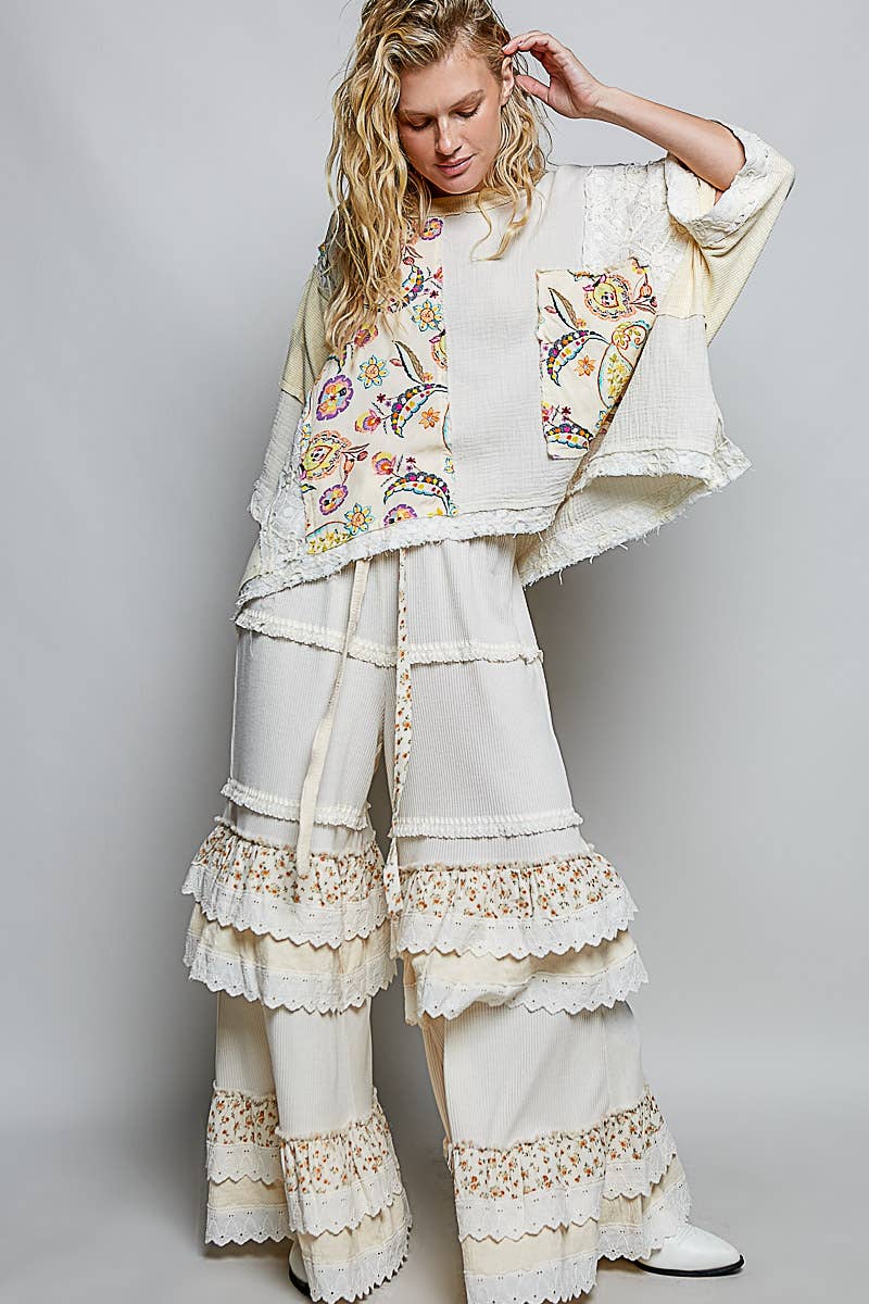 Pol Clothing - Wholesale Blouse - Women's - Round Neck Double Gauze Floral Woven Top15