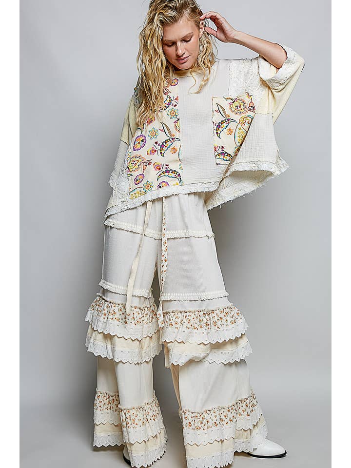 Pol Clothing - Wholesale Blouse - Women's - Round Neck Double Gauze Floral Woven Top15