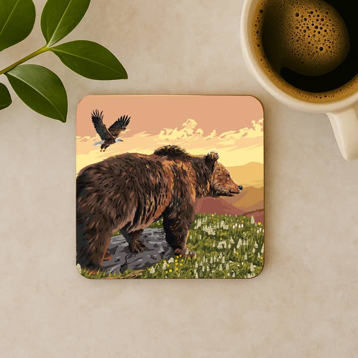 Dessous de verre en liège Grizzly Bear et Bald Eagle au coucher du soleil pour la vente par WE Travel Art