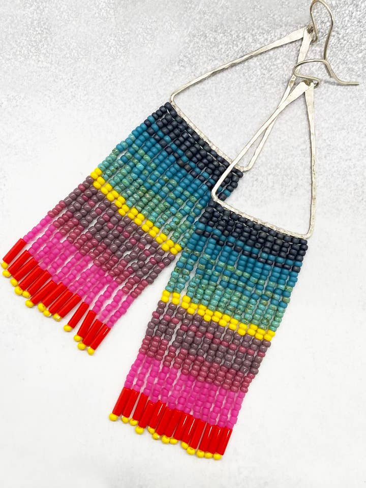 Endless Summer Serape örhängen för wholesale av Naomi Star Designs