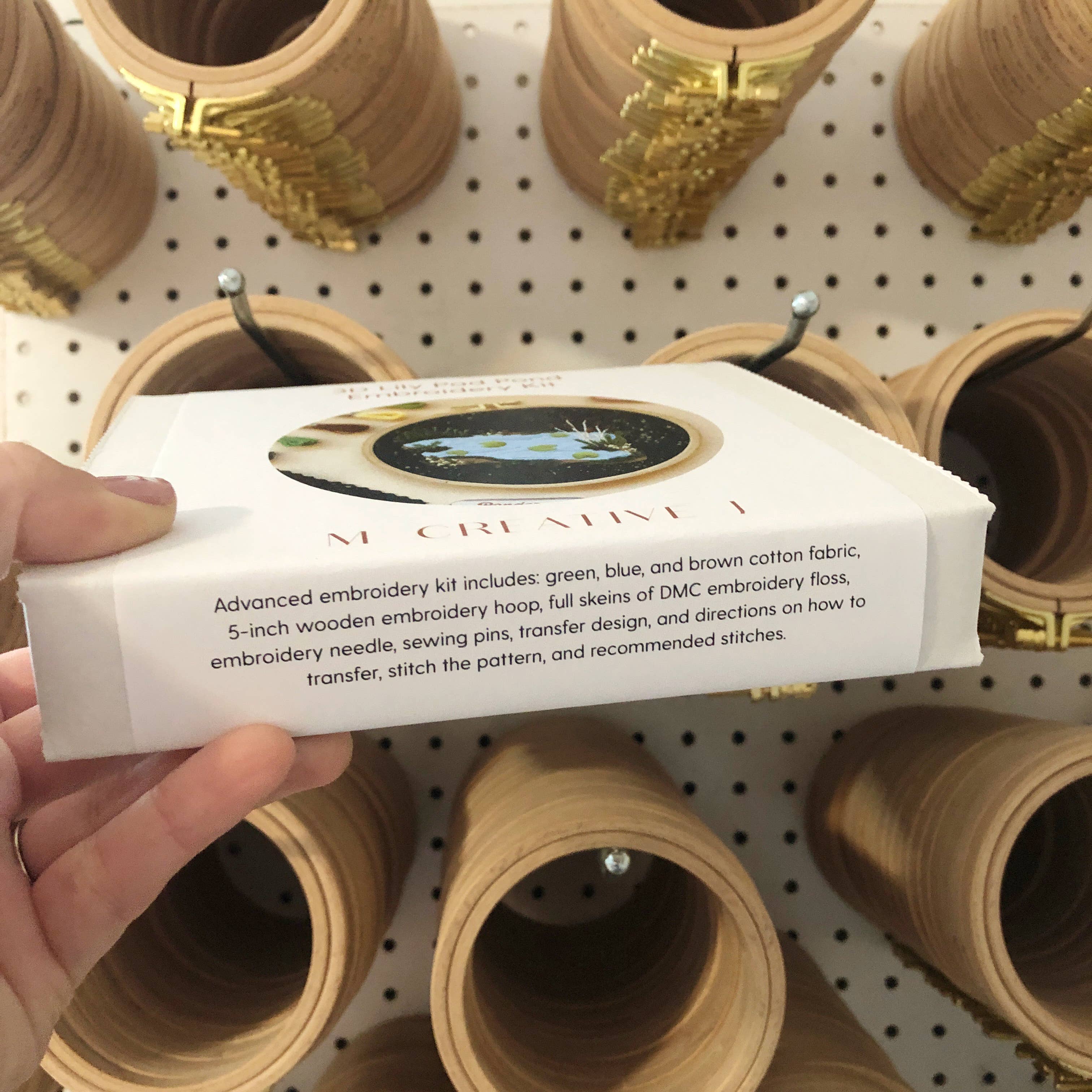 MCreativeJ - Vendita all'ingrosso Attrezzatura per ricamo/punto croce - 3D Lily Pad Pond - Kit artigianale fai-da-te avanzato per ricamo a mano5