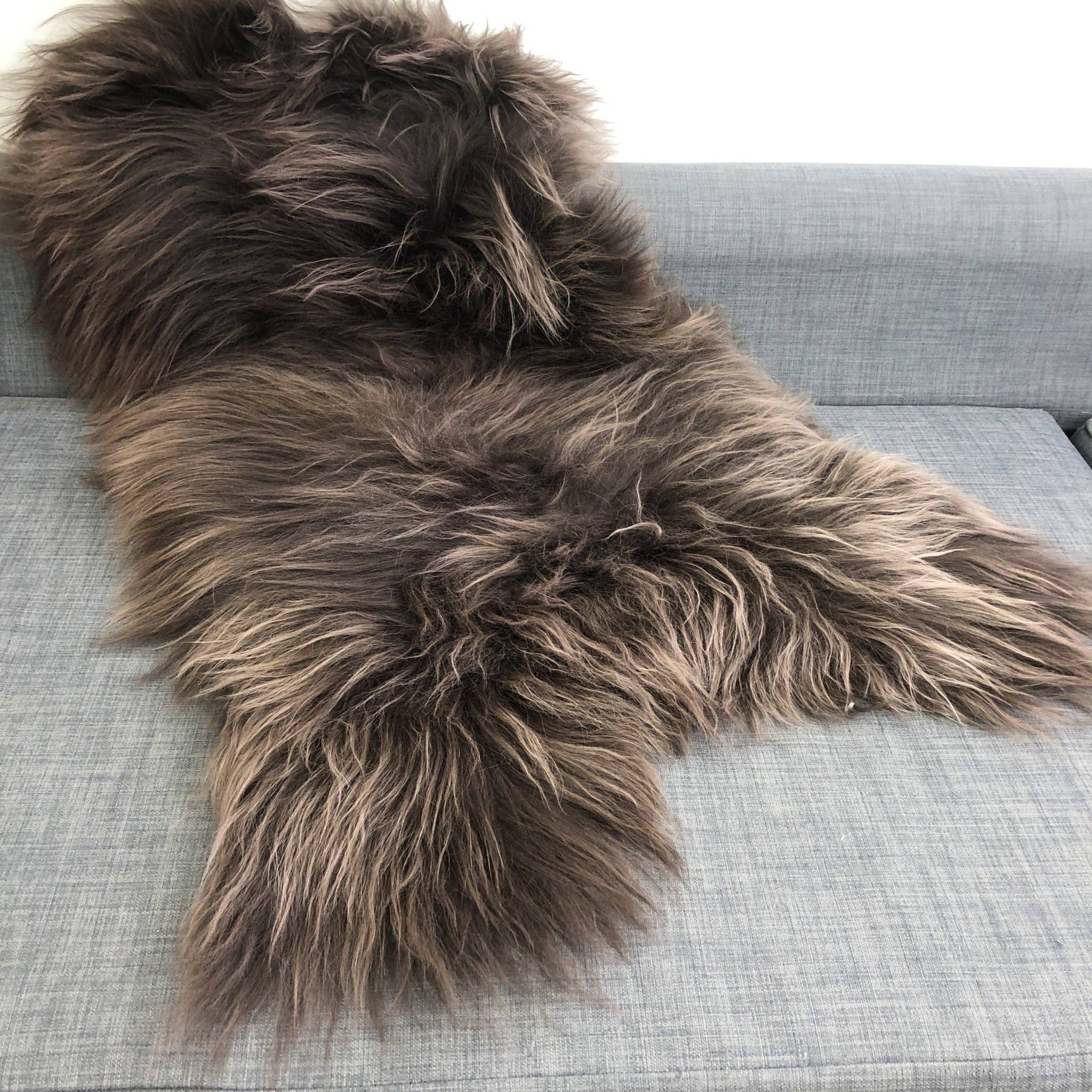 Wildash London - Wholesale Area Rug - Icelandic Sheepskin Rug Rich Chestnut Brown Large 110cm0