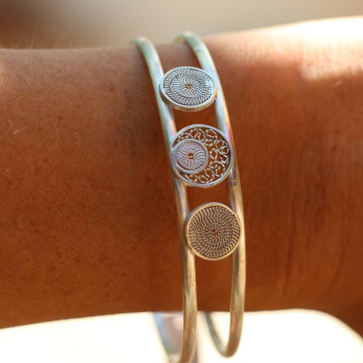 Pulseira “Triolet” por atacado de Etcaetera Création