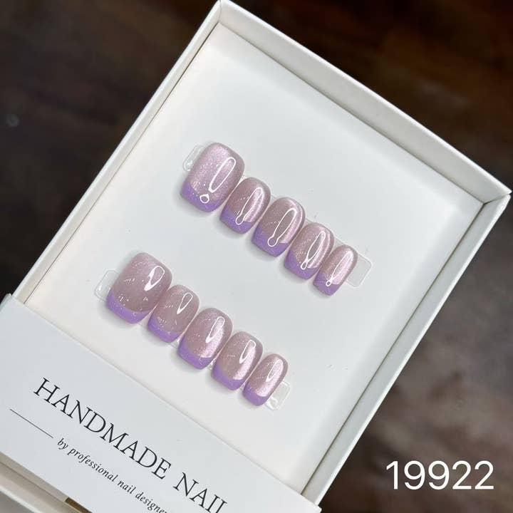 hand made Press on Nails 19922 for wholesale by foamboxnail