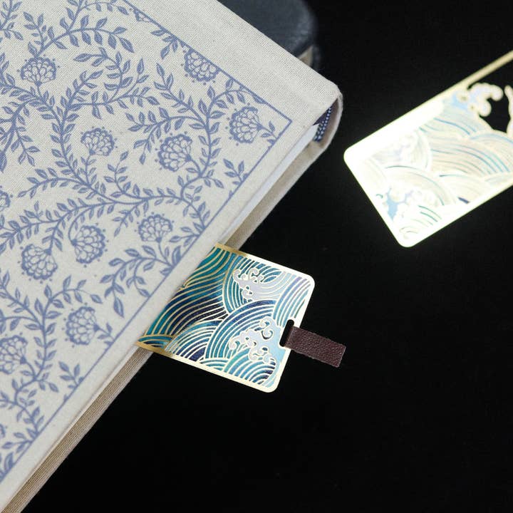 LuminaSalina – wholesale Bookmark – Parting of the Red Sea - Hollowed Metal Bookmark Christian Gift Jesus Christ8