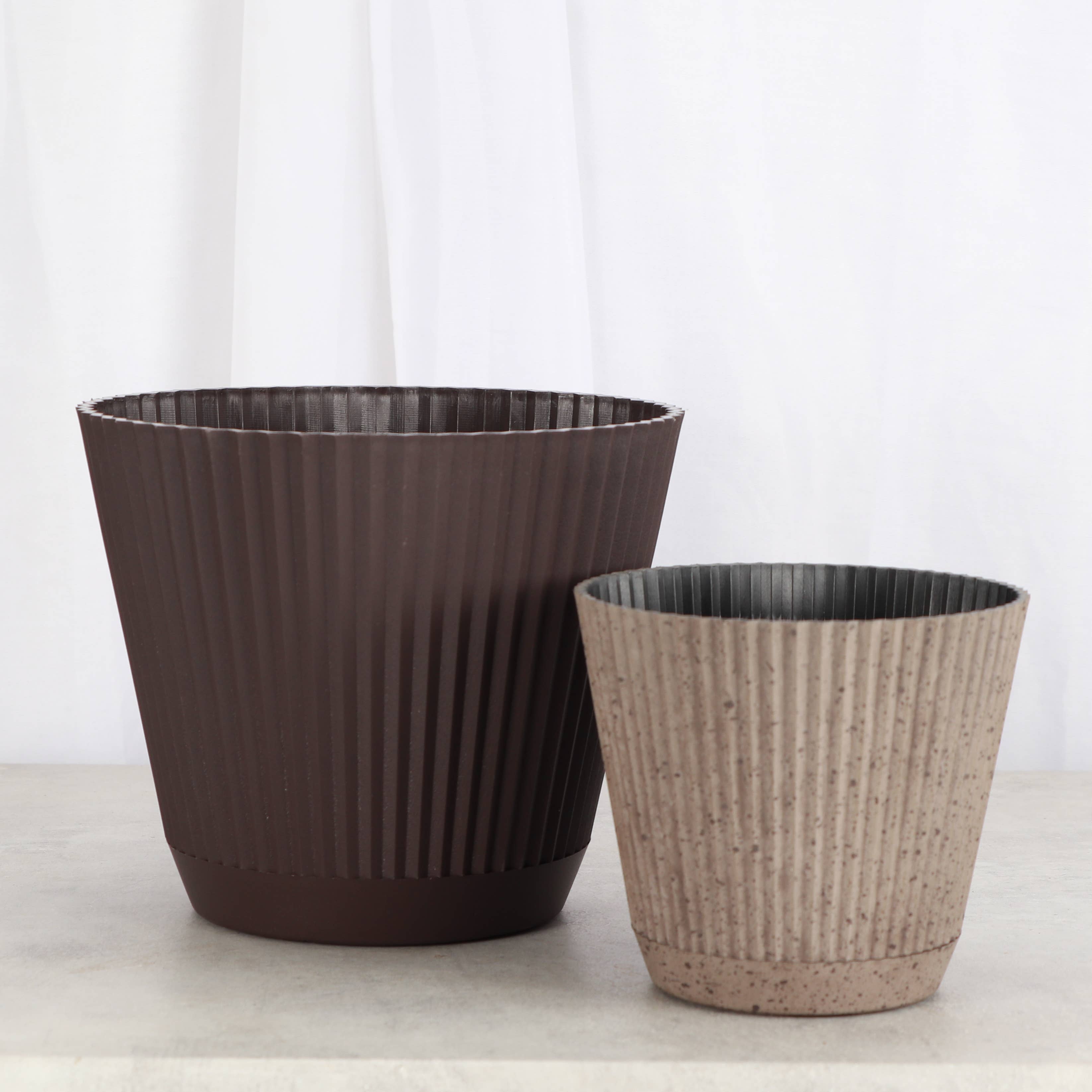 Thorsen's Greenhouse - Vente Pot - Pot décoratif à volants pour plantes - Options 4" et 6"9