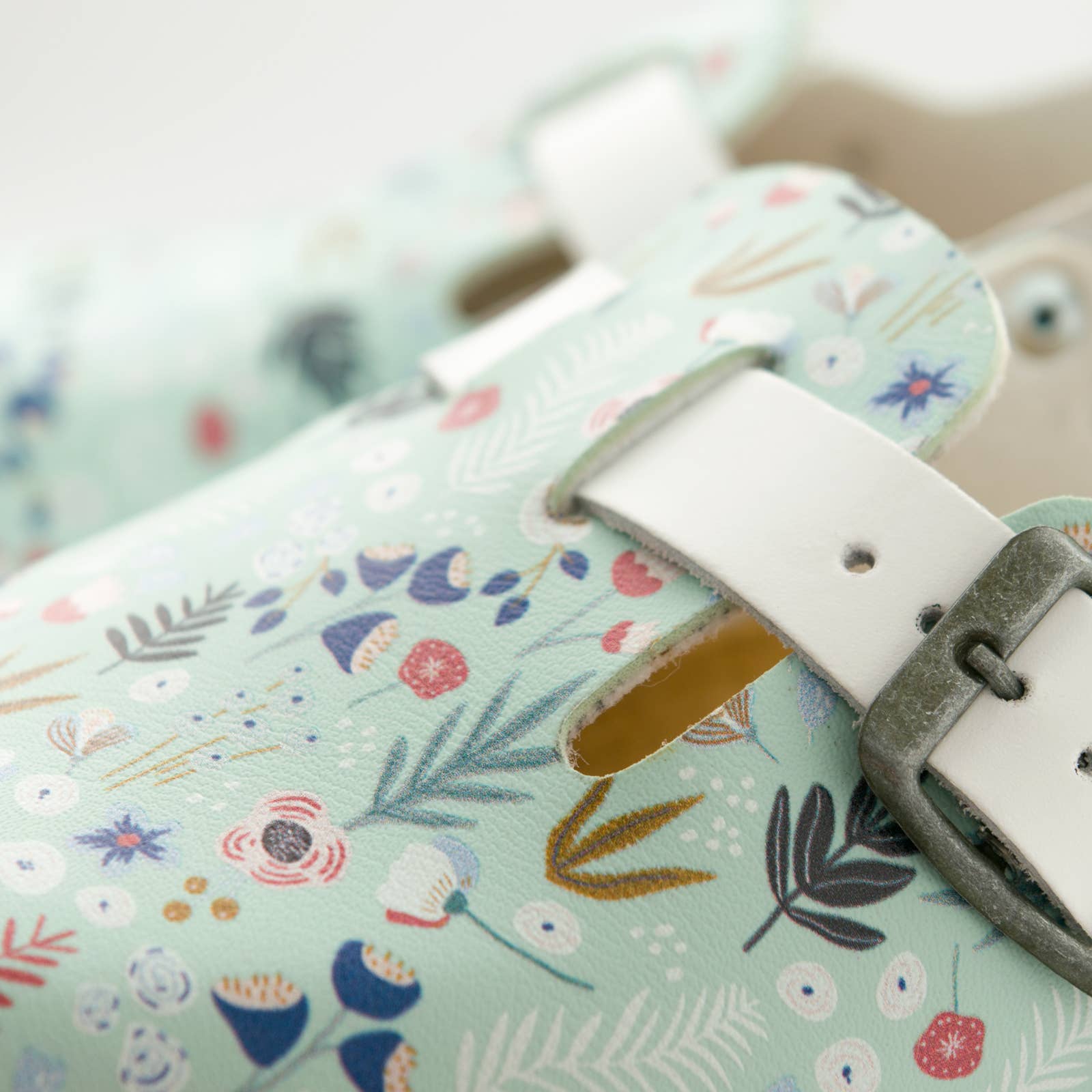 Haikon Hada (Calzame, Alster Komfort, Timoni) - Wholesale Clogs - Women's - Bio Natur clogs for work or stay at home4