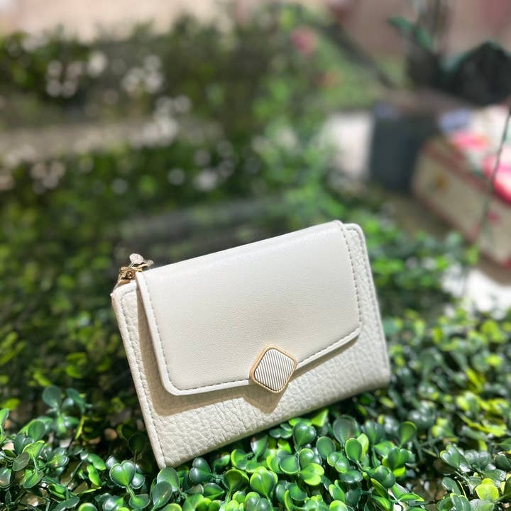 MiMi Wholesale - Wholesale Wallet - Women's - M6601 Linda Small Zip and Fold Wallet9