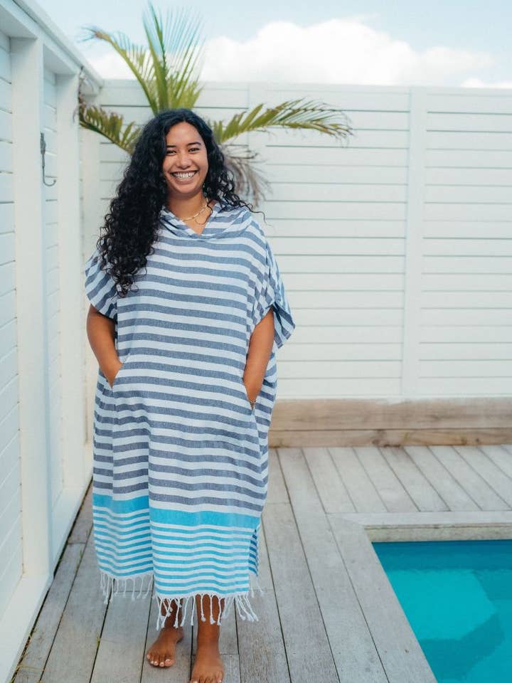 Semih Hooded Towel for wholesale by STOKEDNZ