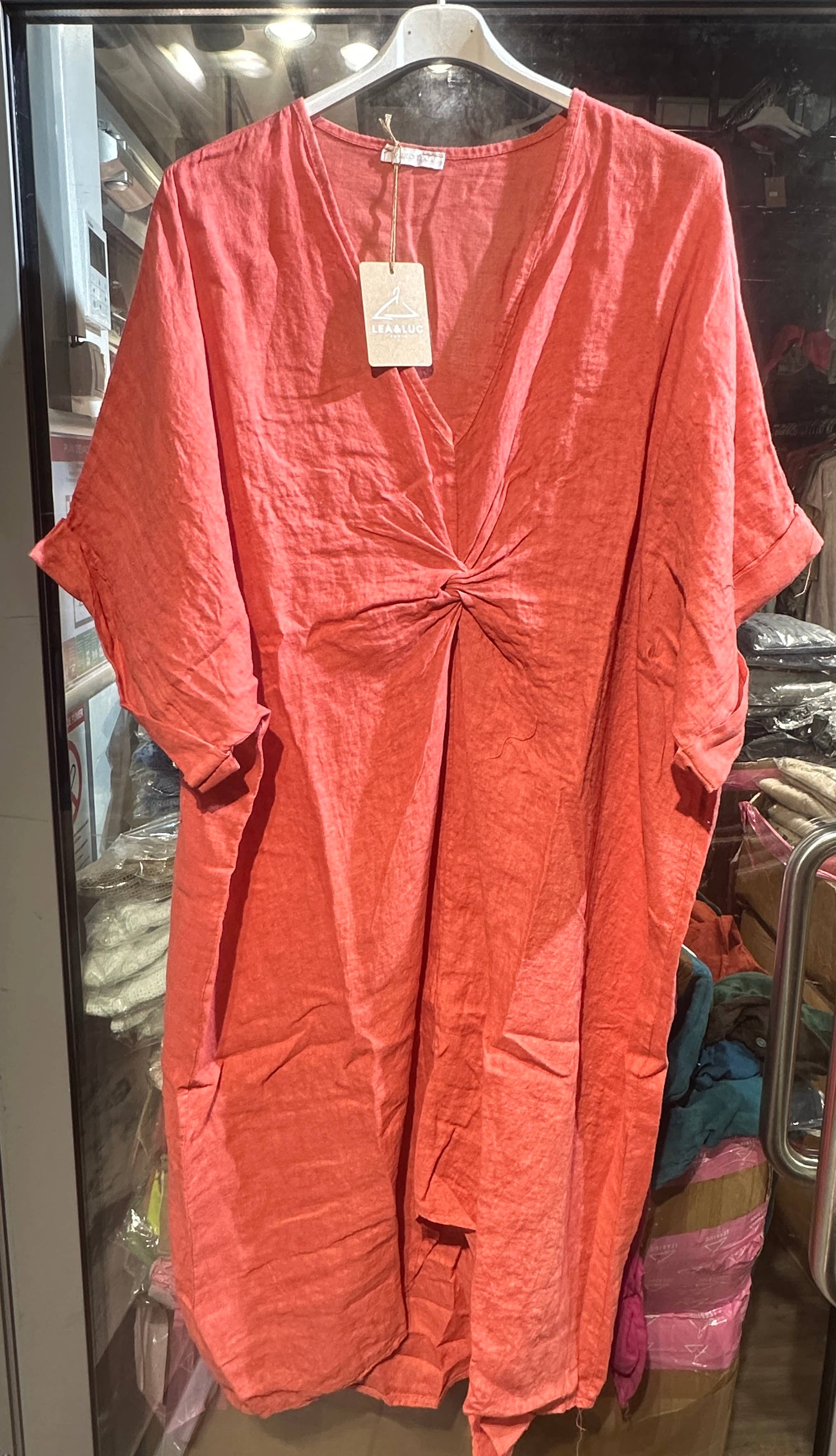 Lea & Luc - Grandes Tailles - Wholesale Dress - Women's - Plus size linen dress V neckline SKU 790917