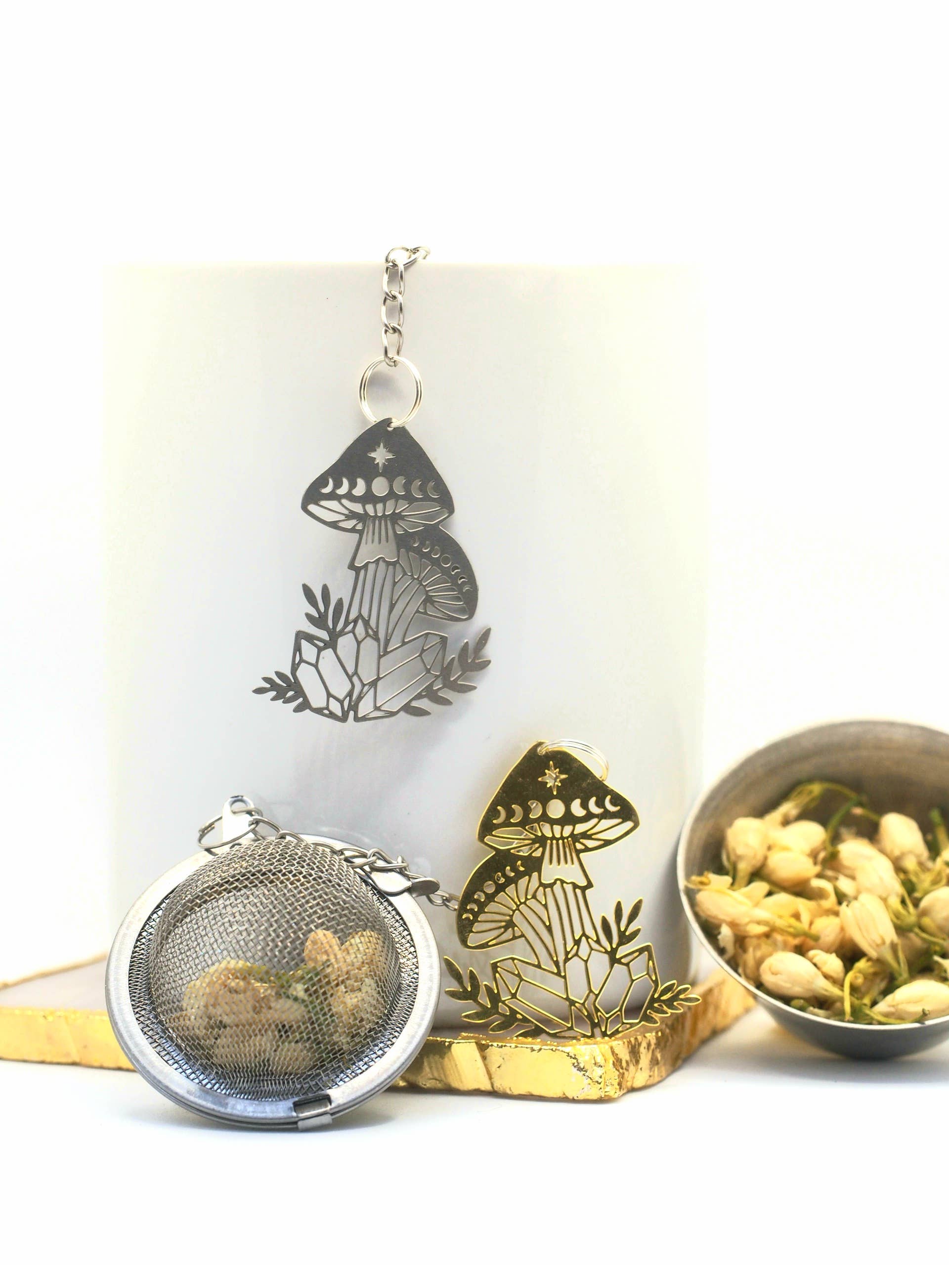 Loveyenergy & Blessings - Wholesale Theevergiet/infuser - Mystic Garden zilveren theezeef met losse bladeren4